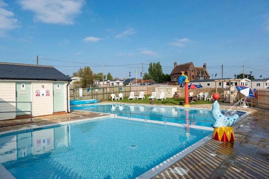 Vista Caravan Hire Seasalter المظهر الخارجي الصورة